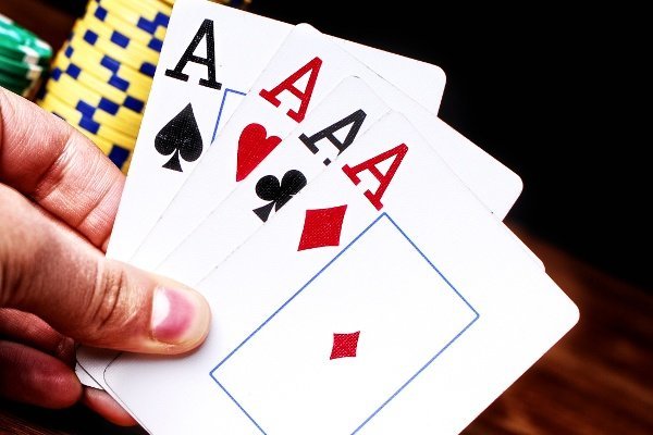 Poker Hand 64323511 3
