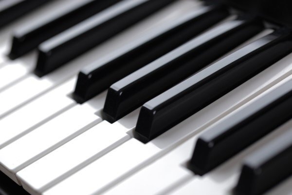 Piano Keys 100